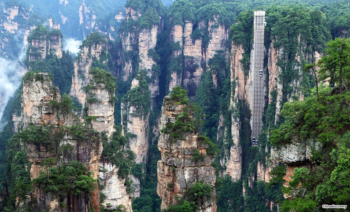 10D8N CHENGDU JIUZHAIGOU ZHANGJIAJIE CHONGQING